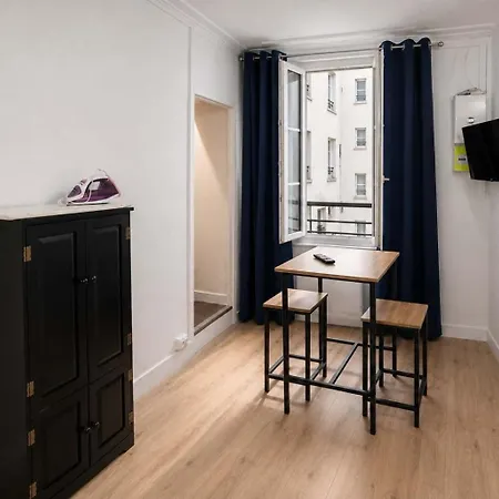 Appartement Parisien Grands Boulevards Couple Ou Solo